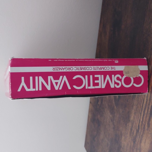 Vintage Complete Cosmetic Vanity - Picture 2 of 11